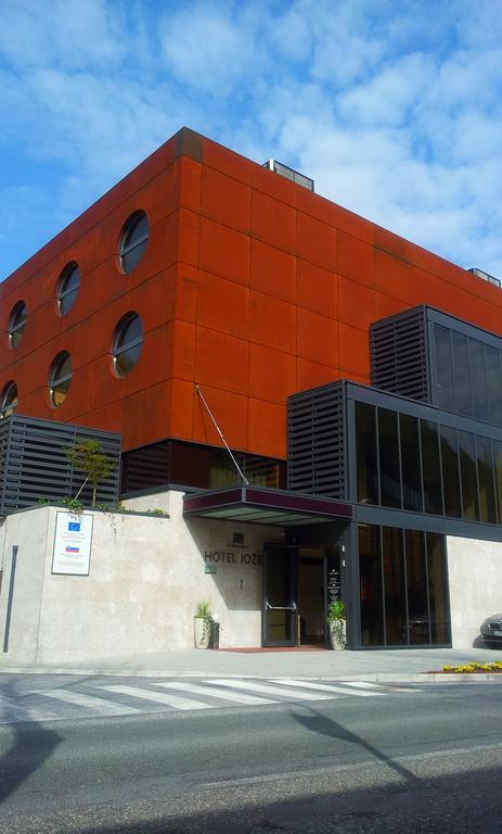 Hotel Jozef Idrija Εξωτερικό φωτογραφία