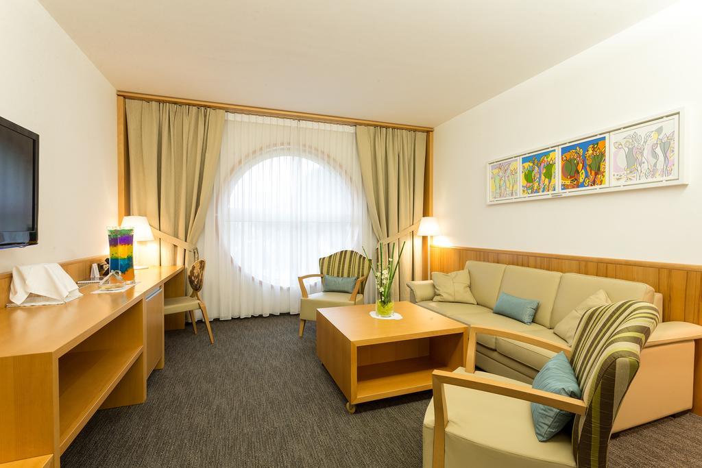 Hotel Jozef Idrija Δωμάτιο φωτογραφία